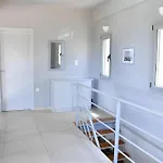 'n Gray Sea & Mountain House 卡拉马塔