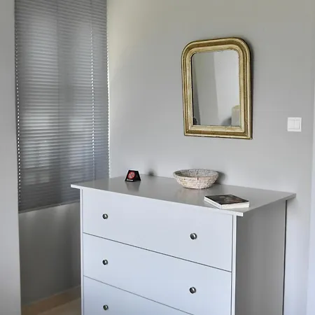 펜션 'n Gray Sea & Mountain House *