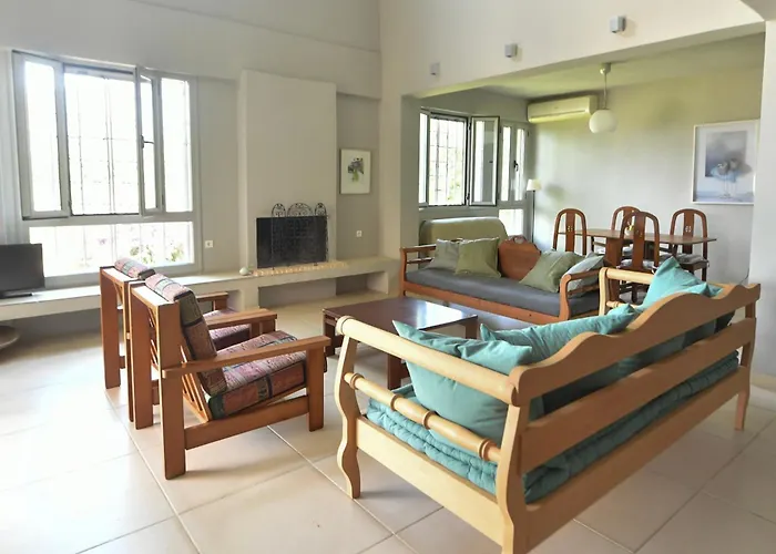 'n Gray Sea & Mountain House *